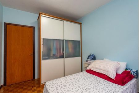 37_photo/94dce4a3cb.54d42efda8786743-ATLAS-cb1d3380-eaa4-4569-a600-f30876e890c6.jpg de casa à venda com 5 quartos, 300m² em Guaíra, Curitiba