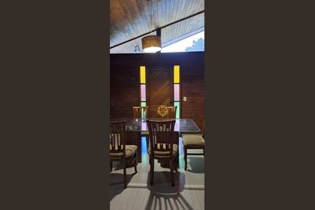 2_photo/94dce4a4b7.1463d70521bc8e9f-ATLAS-17278b57-bb2b-4fe7-9744-1ecfa0ac06f6.jpg de casa para alugar com 3 quartos, 180m² em Lindoia, Curitiba