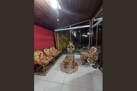 7_photo/94dce4a4b7.1463d70521bc8e9f-ATLAS-43dce7b7-cc6a-4148-bdae-9874bd9df217.jpg de casa para alugar com 3 quartos, 180m² em Lindoia, Curitiba