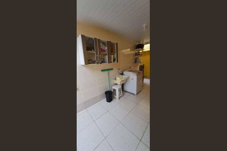 24_photo/94dce4a4b7.1463d70521bc8e9f-ATLAS-ac83d300-e6be-4c6c-b10e-da44c66def65.jpg de casa para alugar com 3 quartos, 180m² em Lindoia, Curitiba