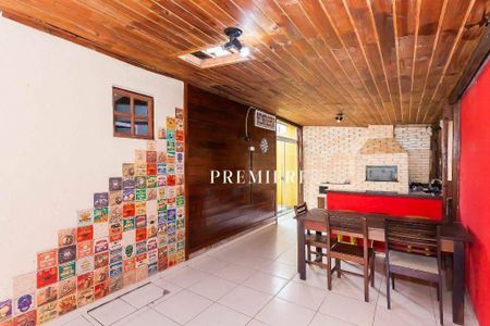 7_photo/94dce4a4b7.1463d70521bc8e9f-ATLAS-d3ca0646-7147-4545-9dde-cfe2f2ba903b.jpg de casa para alugar com 3 quartos, 300m² em Lindoia, Curitiba