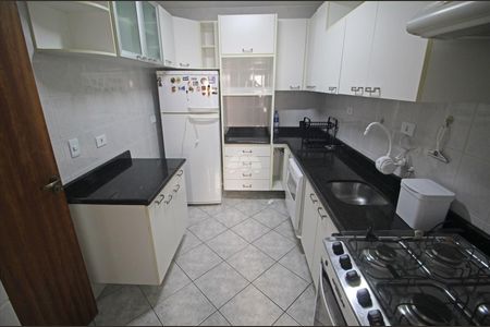 5_photo/94dce4a62b.168ab7a6bb8a80d1-ATLAS-d8e16929-adee-4319-9956-dd386df9014c.jpg de apartamento para alugar com 3 quartos, 73m² em Lindoia, Curitiba