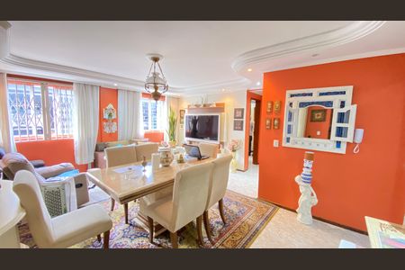 10_photo/94dce4a62b.ff814dd41d6488d0-ATLAS-d52b1a2a-e28f-4c49-8cc0-eec9929b319b.jpg de apartamento à venda com 2 quartos, 68m² em Lindoia, Curitiba