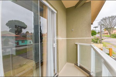 16_photo/94dce4a6a9.d5cbe2f15dcd94dc-ATLAS-565712f4-aa1b-4ab0-850a-12aad1669e97.jpg de casa à venda com 3 quartos, 176m² em Lindoia, Curitiba