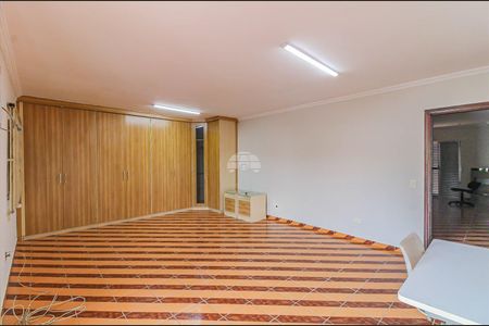 2_photo/94dce4a6f9.56ba614bac70af4e-ATLAS-89c2d0b1-7105-4d97-95ed-510f9c99317f.jpg de casa para alugar com 0 quarto, 190m² em Lindoia, Curitiba