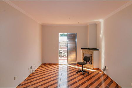 9_photo/94dce4a6f9.56ba614bac70af4e-ATLAS-e4cb7768-5c3a-48e9-a509-c30dedbaba2b.jpg de casa para alugar com 0 quarto, 190m² em Lindoia, Curitiba