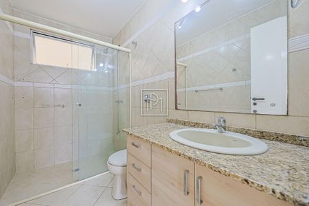 10_photo/94dce4a71b.2d09d4c2082a8176-ATLAS-5e8287ca-3976-42ed-906f-d76248ad323d.jpg de casa à venda com 3 quartos, 120m² em Novo Mundo, Curitiba