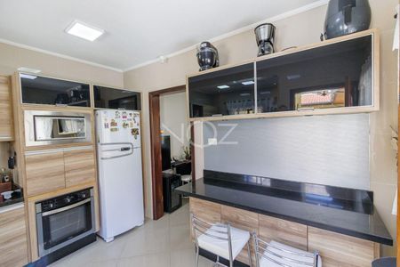 31_photo/94dce4a75b.59b9fa3339c8dcb8-ATLAS-80da98e1-a3e0-449e-b3b9-355cbde3cbab.jpg de casa à venda com 4 quartos, 120m² em Novo Mundo, Curitiba