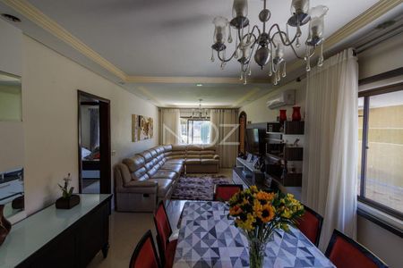 8_photo/94dce4a75b.59b9fa3339c8dcb8-ATLAS-88e85d60-da33-44b6-b434-edc375e98fe1.jpg de casa à venda com 4 quartos, 120m² em Novo Mundo, Curitiba