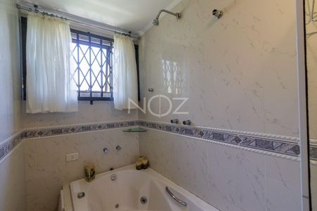 22_photo/94dce4a75b.59b9fa3339c8dcb8-ATLAS-d64b372c-af37-48f3-8669-b872d3c29034.jpg de casa à venda com 4 quartos, 120m² em Novo Mundo, Curitiba