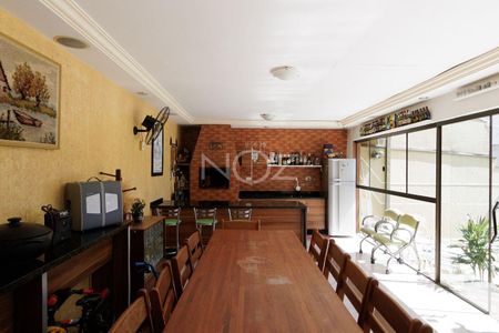 5_photo/94dce4a75b.59b9fa3339c8dcb8-ATLAS-fd92eba4-c073-4fa5-8398-cbdfa8a6278a.jpg de casa à venda com 4 quartos, 120m² em Novo Mundo, Curitiba