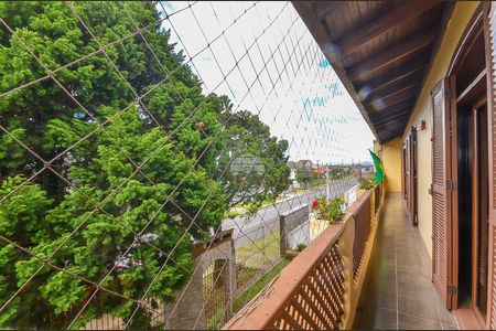 3_photo/94dce4a7ed.d7fd54e2ccfa547a-ATLAS-16069dfa-c9e6-414e-87ef-283a85915b4d.jpg de casa à venda com 6 quartos, 251m² em Lindoia, Curitiba