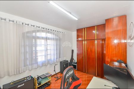 4_photo/94dce4a7ed.d7fd54e2ccfa547a-ATLAS-89f00df2-6a49-4a33-b977-9db46397dbe5.jpg de casa à venda com 6 quartos, 251m² em Lindoia, Curitiba