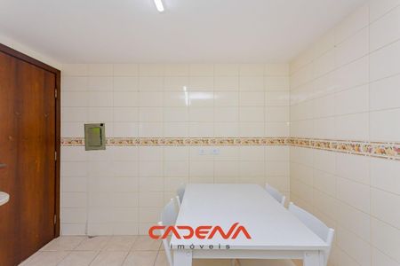 11_photo/94dce4a7f3.b23f7cf549704001-ATLAS-74acf19d-7b5a-4f99-8f59-e42baf57409d.jpg de casa para alugar com 3 quartos, 166m² em Novo Mundo, Curitiba