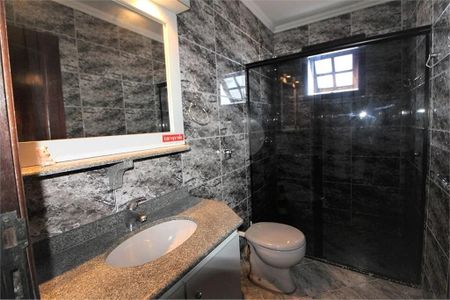 4_photo/94dce4a83d.44002281f4ca9e1d-ATLAS-0fa27c91-90a1-4bb1-bc5e-6c805d3d96e1.jpg de casa à venda com 4 quartos, 300m² em Novo Mundo, Curitiba