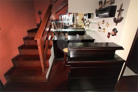 15_photo/94dce4a83d.44002281f4ca9e1d-ATLAS-8ecf866e-d628-4aef-9de6-15fae17a76b5.jpg de casa à venda com 4 quartos, 300m² em Novo Mundo, Curitiba