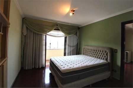 5_photo/94dce4a83d.44002281f4ca9e1d-ATLAS-d1de9717-839c-4a03-9365-627dfc0bcb95.jpg de casa à venda com 4 quartos, 300m² em Novo Mundo, Curitiba