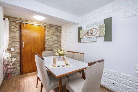 9_photo/94dce4a875.57670edbc9d678a0-ATLAS-49738e78-7cba-44fa-b792-3bd1ff0ba45e.jpg de casa à venda com 3 quartos, 160m² em Lindoia, Curitiba