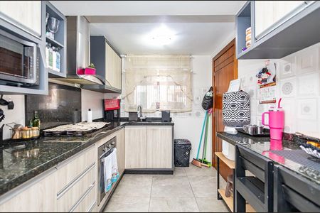 4_photo/94dce4a875.57670edbc9d678a0-ATLAS-a4e70f84-a1c6-47f1-8687-95d5200a3de9.jpg de casa à venda com 3 quartos, 160m² em Lindoia, Curitiba