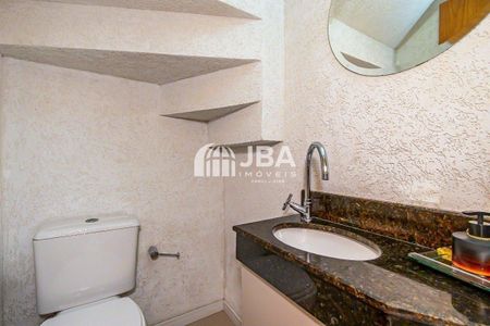 13_photo/94dce4a927.8d34e335442cd209-ATLAS-59f9a17a-826e-4042-bcad-0ebee2c9b083.jpg de casa à venda com 0 quarto, 175m² em Novo Mundo, Curitiba