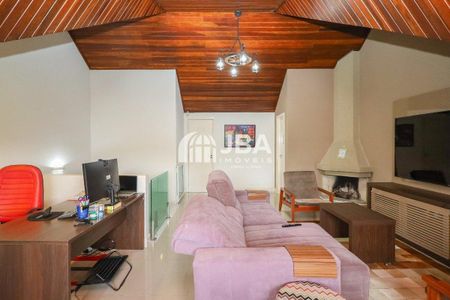 41_photo/94dce4a92f.1a1b7cff397dad89-ATLAS-2f1687fd-4eaf-4ac8-abae-9a909f205f62.jpg de casa à venda com 0 quarto, 161m² em Novo Mundo, Curitiba