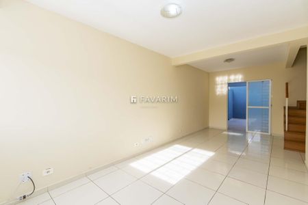 8_photo/94dce4a95f.491a58713d1e5de3-ATLAS-7b231f16-260f-4eff-88e3-3da1546de511.jpg de casa à venda com 3 quartos, 110m² em Novo Mundo, Curitiba