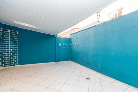 29_photo/94dce4a95f.491a58713d1e5de3-ATLAS-a6cd4fb9-c51f-4cdb-954e-e7610a0e96f7.jpg de casa à venda com 3 quartos, 110m² em Novo Mundo, Curitiba