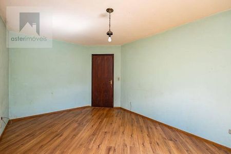 6_photo/94dce4a965.c73b78bac5a2f3b6-ATLAS-21bf5539-a81e-40ca-a29b-30867792aff1.jpg de casa à venda com 4 quartos, 287m² em Novo Mundo, Curitiba