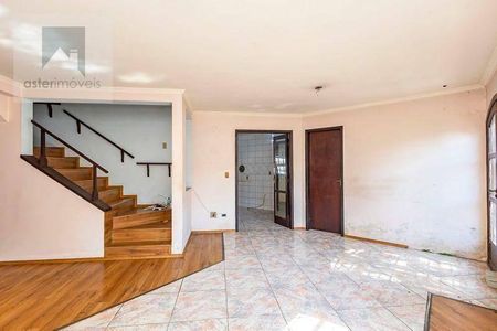 11_photo/94dce4a965.c73b78bac5a2f3b6-ATLAS-6d6a3287-1e0a-4398-89fc-493acce5d3c3.jpg de casa à venda com 4 quartos, 287m² em Novo Mundo, Curitiba