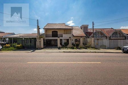 3_photo/94dce4a965.c73b78bac5a2f3b6-ATLAS-6fc7829d-7dfa-47ac-a145-7e75978e1353.jpg de casa à venda com 4 quartos, 287m² em Novo Mundo, Curitiba