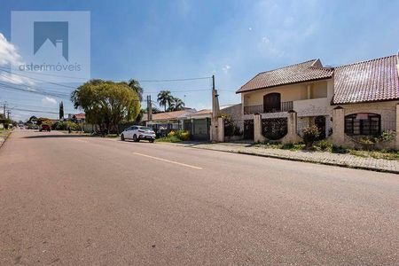 5_photo/94dce4a965.c73b78bac5a2f3b6-ATLAS-cfbefd22-3dce-43c8-94de-e1f6ad123848.jpg de casa à venda com 4 quartos, 287m² em Novo Mundo, Curitiba