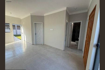 5_photo/94dce4aa97.fc6efc5a58970c1d-ATLAS-6ac93c61-57fb-486a-ab90-79745ee5bbf8.jpg de casa à venda com 3 quartos, 67m² em Novo Mundo, Curitiba