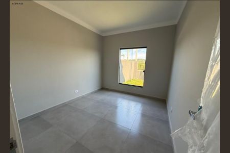 11_photo/94dce4aa97.fc6efc5a58970c1d-ATLAS-b4d3b547-6f2b-4afe-9bc3-5c71d090ebc6.jpg de casa à venda com 3 quartos, 67m² em Novo Mundo, Curitiba