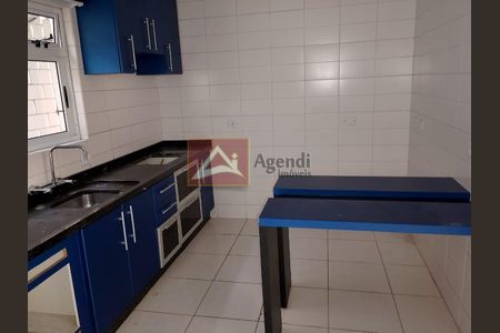 9_photo/94dce4abbb.048d2b4e5b819306-ATLAS-3407a309-39bc-4970-8490-9da6a19f45e3.jpg de casa à venda com 3 quartos, 190m² em Novo Mundo, Curitiba