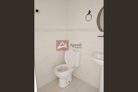 29_photo/94dce4abbb.048d2b4e5b819306-ATLAS-7fe5e032-e491-49a3-9546-bb27fc5e1538.jpg de casa à venda com 3 quartos, 190m² em Novo Mundo, Curitiba