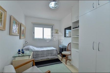 17_photo/94dce4abbb.1b9c0f0dda317257-ATLAS-33ec9df9-cdee-4356-8034-da1c631179da.jpg de apartamento à venda com 3 quartos, 123m² em Novo Mundo, Curitiba