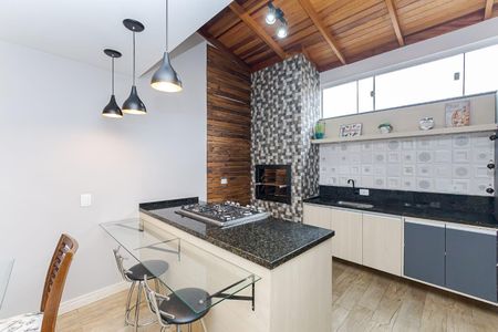 6_photo/94dce4abdd.c06c3c5dbfc3661b-ATLAS-1d590da6-e725-433b-974f-491317ad6d7d.jpg de casa à venda com 4 quartos, 125m² em Novo Mundo, Curitiba