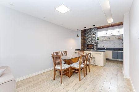 9_photo/94dce4abdd.c06c3c5dbfc3661b-ATLAS-2f37d6ae-bdb7-4179-81d2-5d058c884860.jpg de casa à venda com 4 quartos, 125m² em Novo Mundo, Curitiba