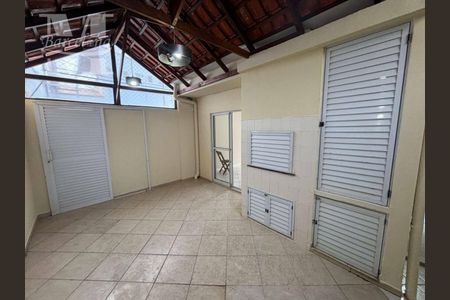 7_photo/94dce4abfb.2fc54a3393eb30ba-ATLAS-3bbb5906-fecb-4a76-b146-46bcf6c2e9cf.jpg de casa para alugar com 3 quartos, 96m² em Novo Mundo, Curitiba