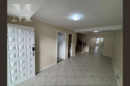 7_photo/94dce4abfb.2fc54a3393eb30ba-ATLAS-913b37b0-3bac-46b8-ba71-0f5a0fca06cf.jpg de casa para alugar com 3 quartos, 96m² em Novo Mundo, Curitiba