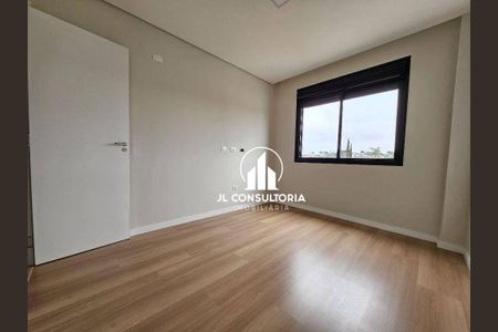 4_photo/94dce4ac2f.6a78a0b972877fae-ATLAS-8ccc1ce9-81db-4880-bc34-8403e9717b2e.jpg de casa à venda com 3 quartos, 125m² em Fanny, Curitiba