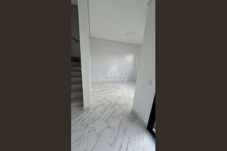 7_photo/94dce4ac2f.fb3cc20d04f4cc49-ATLAS-0d07d325-efec-451a-8e24-114b21dbd7c3.jpg de casa à venda com 3 quartos, 99m² em Fanny, Curitiba