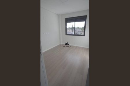 5_photo/94dce4ac2f.fb3cc20d04f4cc49-ATLAS-3776ae16-777f-4565-a8bc-e5aa16548080.jpg de casa à venda com 3 quartos, 125m² em Fanny, Curitiba