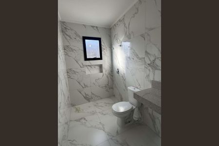 3_photo/94dce4ac2f.fb3cc20d04f4cc49-ATLAS-673fc743-31f2-4fee-a891-8334f0700e65.jpg de casa à venda com 3 quartos, 135m² em Fanny, Curitiba