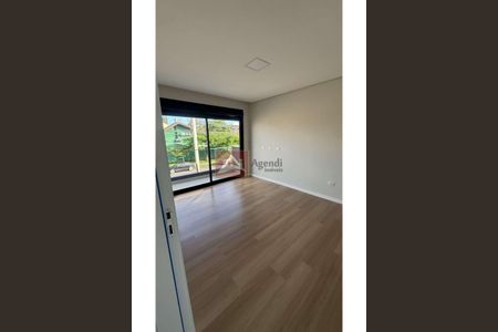 11_photo/94dce4ac2f.fb3cc20d04f4cc49-ATLAS-ace3d8bc-8a4f-4129-b856-6e6fb073dc70.jpg de casa à venda com 3 quartos, 135m² em Fanny, Curitiba