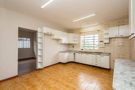 11_photo/94dce4ac71.1621cfebd3e54b0b-ATLAS-5e965c76-ea66-4c63-98cc-bed925251a76.jpg de casa à venda com 2 quartos, 240m² em Fanny, Curitiba