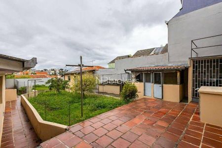 47_photo/94dce4ac71.1621cfebd3e54b0b-ATLAS-8029033c-e36b-4ec4-972e-7a4e823a60c2.jpg de casa à venda com 2 quartos, 240m² em Fanny, Curitiba