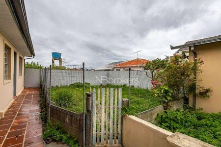 48_photo/94dce4ac71.1621cfebd3e54b0b-ATLAS-cb34b34c-1e13-47d0-94aa-5fae45da5255.jpg de casa à venda com 2 quartos, 240m² em Fanny, Curitiba