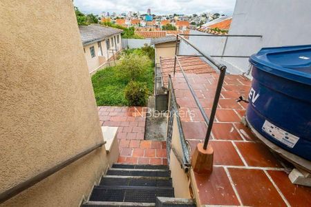 45_photo/94dce4ac71.1621cfebd3e54b0b-ATLAS-ef8718be-5cdb-45b6-a92e-9f7987dc9c81.jpg de casa à venda com 2 quartos, 240m² em Fanny, Curitiba