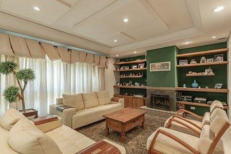 14_photo/94dce4acd9.be1f773b402e8aee-ATLAS-605896f1-7306-4d42-a8d4-add2c50f6542.jpg de casa à venda com 4 quartos, 264m² em Novo Mundo, Curitiba